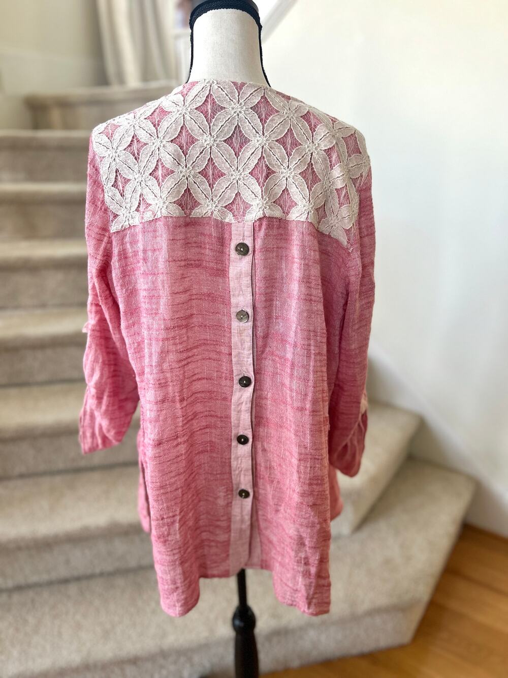 John Mark Red & Cream Lace Button Back Linen Blend Blouse